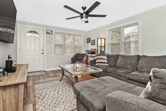 42 Mokema Ave, Waltham, MA 02451