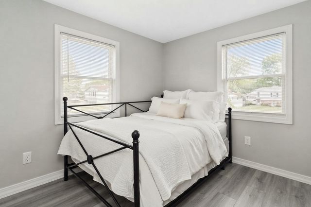 42 Mokema Ave, Waltham, MA 02451