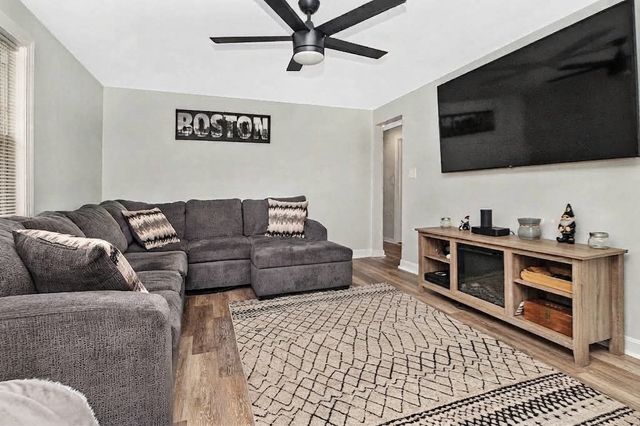42 Mokema Ave, Waltham, MA 02451
