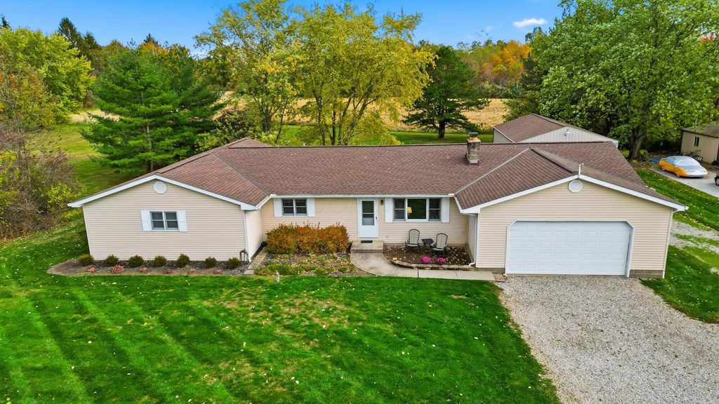 12644 Snyder Church Road NW, Baltimore, OH 43105