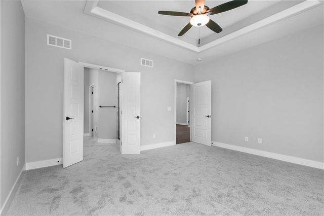 11028 N Corrington Avenue, Kansas City, MO 64156
