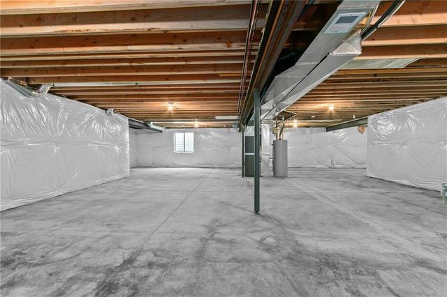 11028 N Corrington Avenue, Kansas City, MO 64156