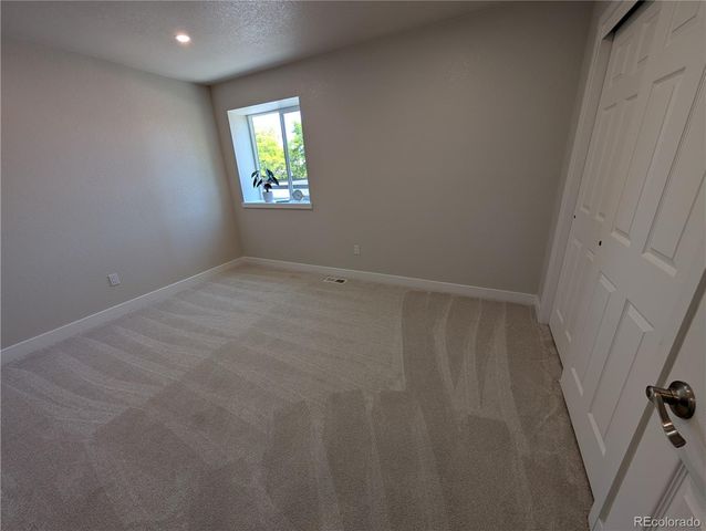 8129 S Yukon Street S, Littleton, CO 80128