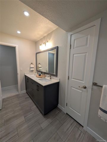 8129 S Yukon Street S, Littleton, CO 80128