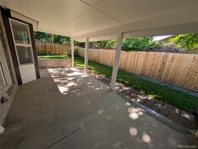 8129 S Yukon Street S, Littleton, CO 80128