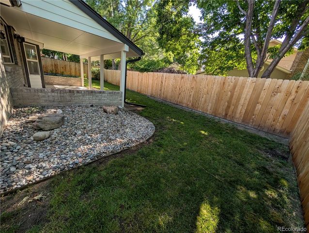 8129 S Yukon Street S, Littleton, CO 80128