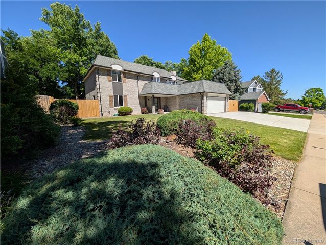 8129 S Yukon Street S, Littleton, CO 80128