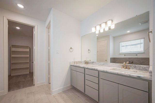 3007 Golden Isle Drive, Texas City, TX 77568