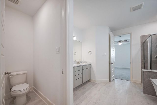 3007 Golden Isle Drive, Texas City, TX 77568