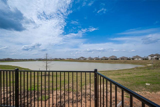 3007 Golden Isle Drive, Texas City, TX 77568