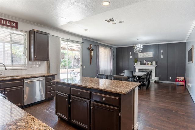 3807 Seattle St, Hemet, CA 92545