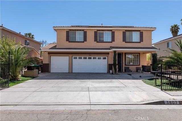 3807 Seattle St, Hemet, CA 92545