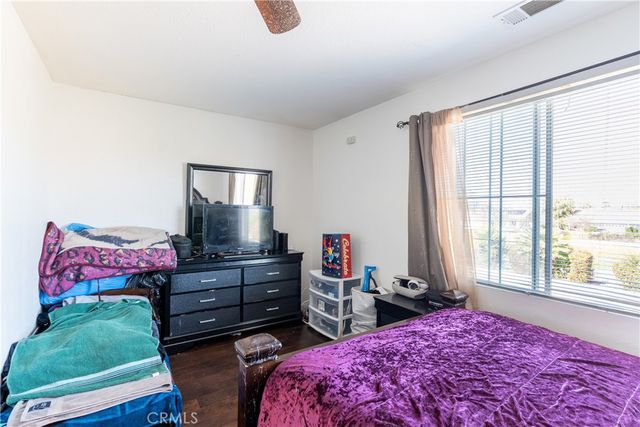 3807 Seattle St, Hemet, CA 92545