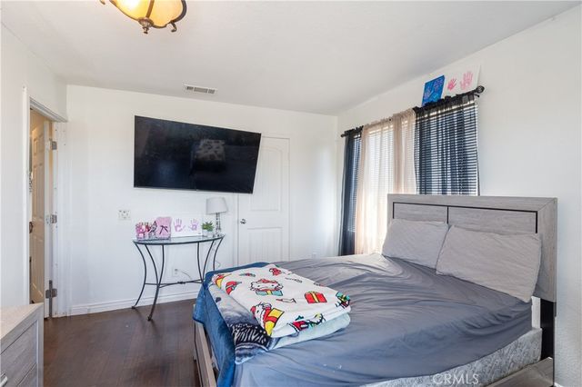 3807 Seattle St, Hemet, CA 92545