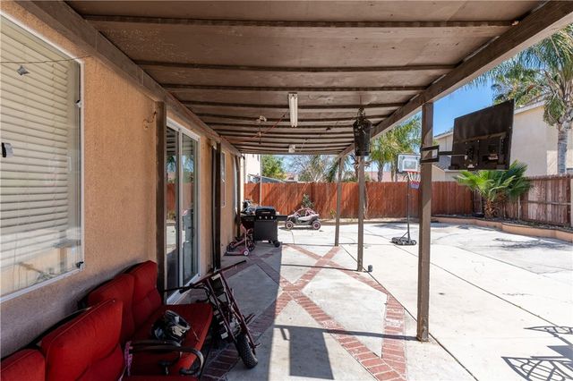 3807 Seattle St, Hemet, CA 92545