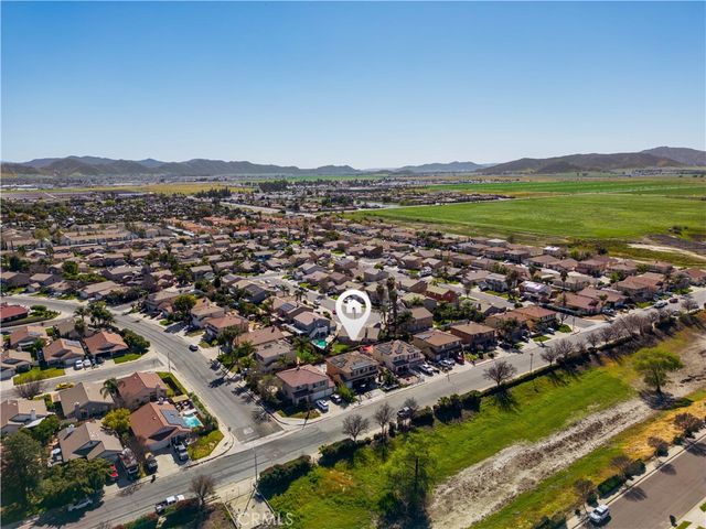 3807 Seattle St, Hemet, CA 92545