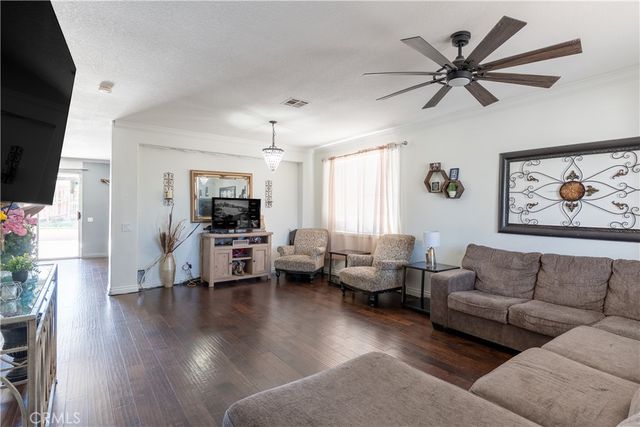 3807 Seattle St, Hemet, CA 92545