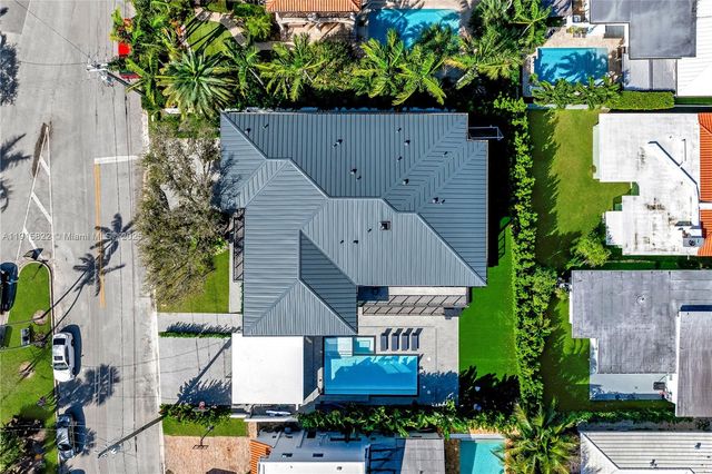 9045 Hawthorne Ave, Surfside, FL 33154