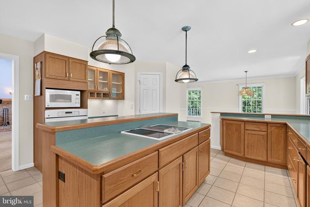 1147 BARNBRIDGE DR, Schwenksville, PA 19473