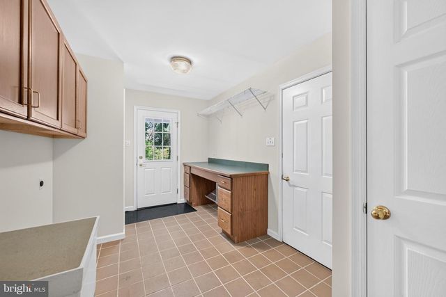 1147 BARNBRIDGE DR, Schwenksville, PA 19473