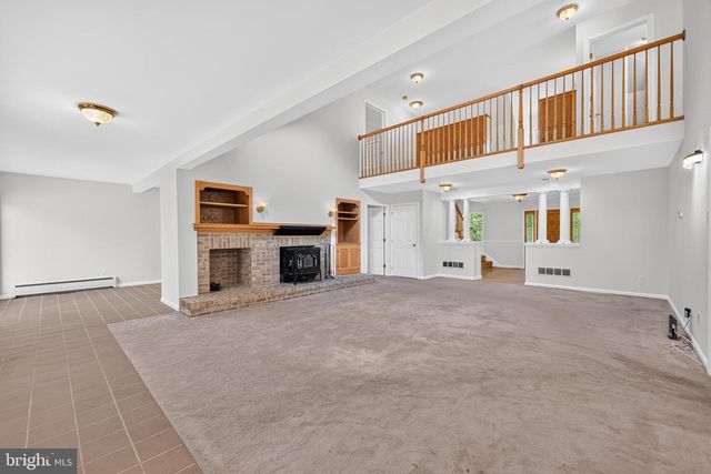 1147 BARNBRIDGE DR, Schwenksville, PA 19473