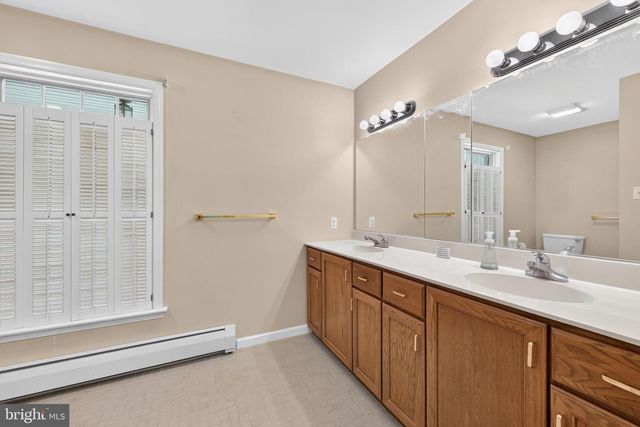 1147 BARNBRIDGE DR, Schwenksville, PA 19473