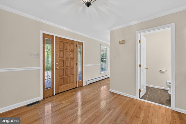 1147 BARNBRIDGE DR, Schwenksville, PA 19473