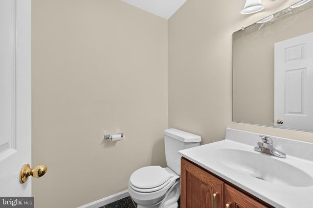 1147 BARNBRIDGE DR, Schwenksville, PA 19473
