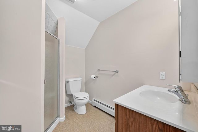 1147 BARNBRIDGE DR, Schwenksville, PA 19473