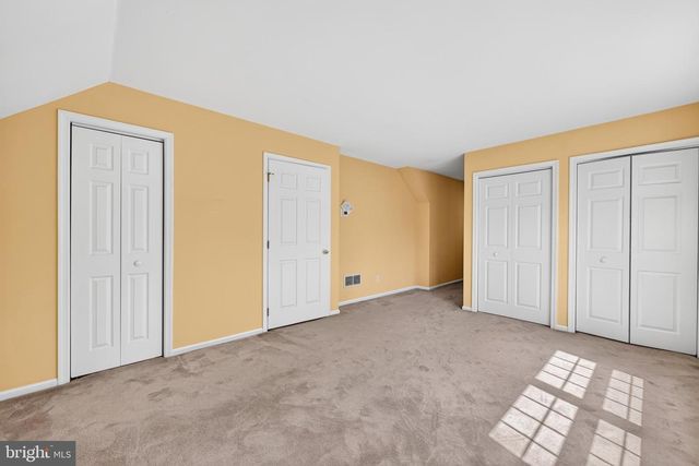 1147 BARNBRIDGE DR, Schwenksville, PA 19473