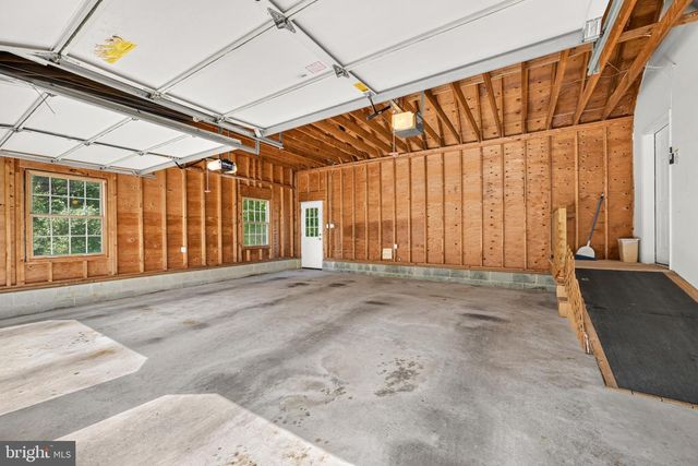 1147 BARNBRIDGE DR, Schwenksville, PA 19473