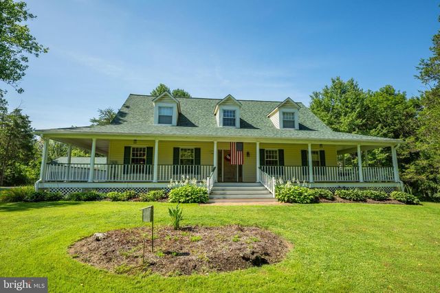 1147 BARNBRIDGE DR, Schwenksville, PA 19473