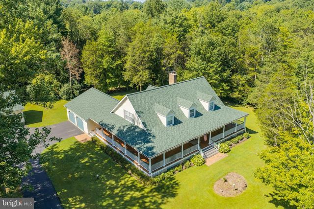 1147 BARNBRIDGE DR, Schwenksville, PA 19473