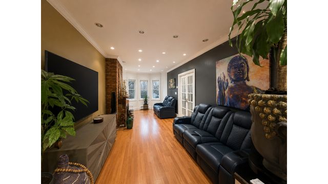 285 WINTHROP Street, New York City, NY 11225