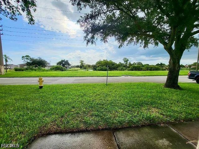 6168 Principia DR 2, Fort Myers, FL 33919