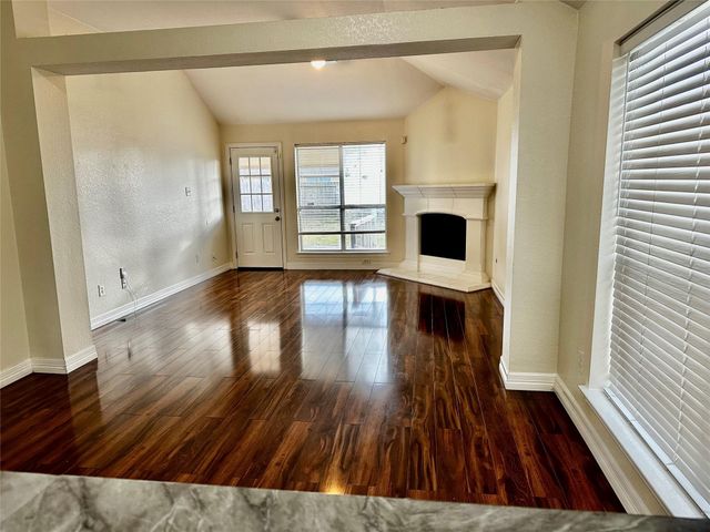 3718 Winmont Court, Houston, TX 77082