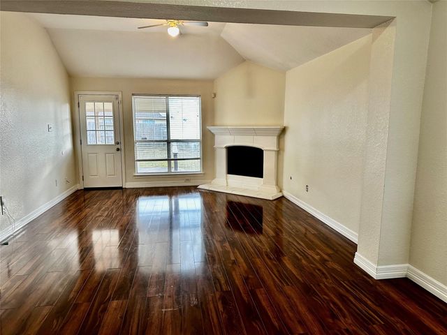 3718 Winmont Court, Houston, TX 77082