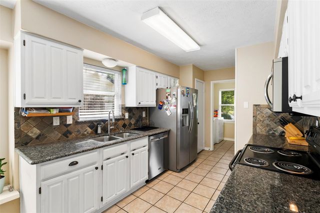 9212 Shipman Street, Rowlett, TX 75088