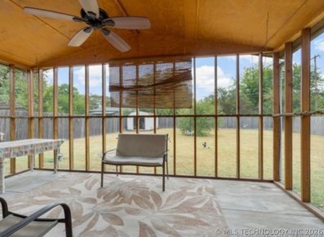 1025 N Hickory Place, Broken Arrow, OK 74012