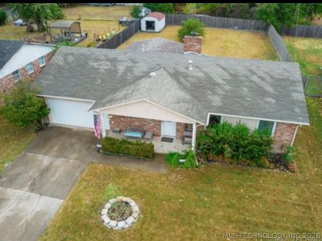 1025 N Hickory Place, Broken Arrow, OK 74012