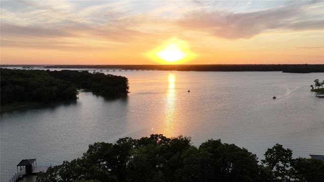 13773 Blue Moon Way, Malakoff, TX 75148
