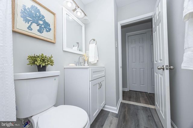 8615 MIDI AVE, Parkville, MD 21234