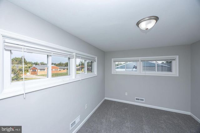 8615 MIDI AVE, Parkville, MD 21234