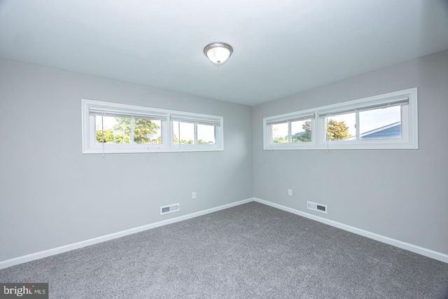 8615 MIDI AVE, Parkville, MD 21234