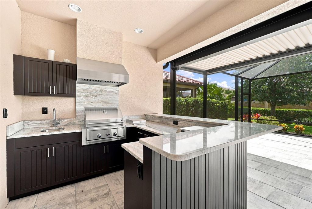 Image 32 of property listing at 13038 PRIMA DRIVE, Bradenton, FL 34211