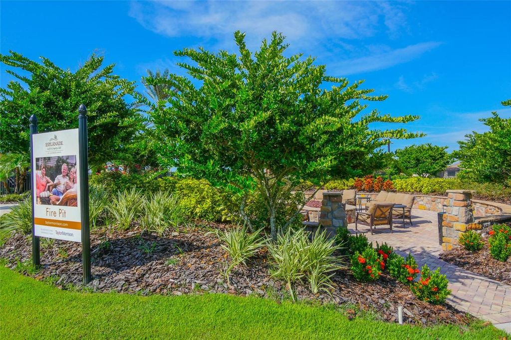 Image 52 of property listing at 13038 PRIMA DRIVE, Bradenton, FL 34211
