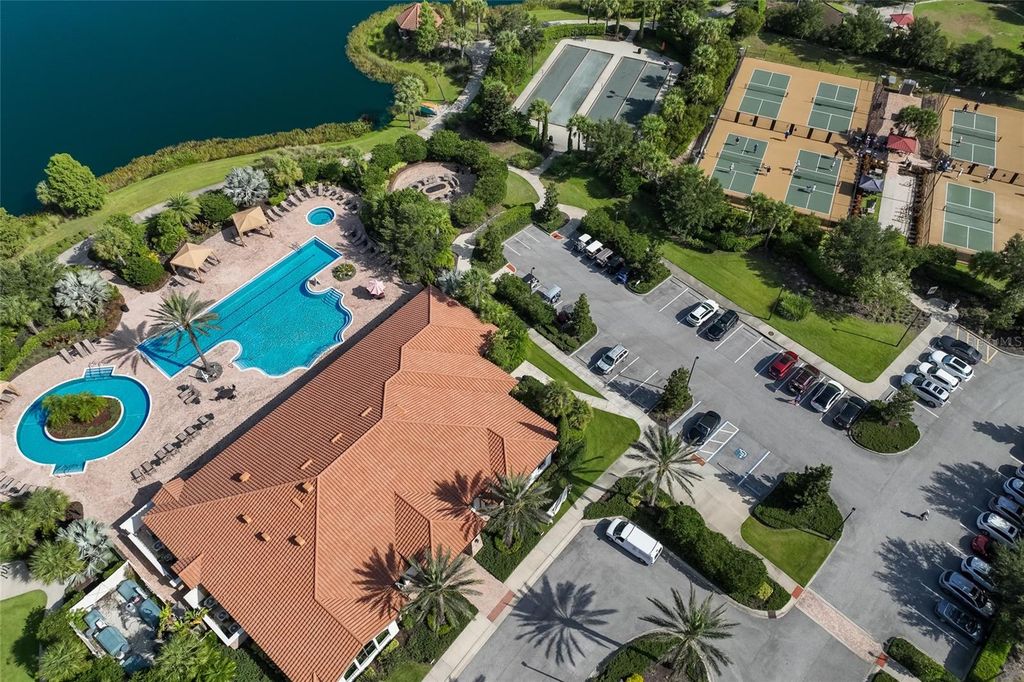 Image 70 of property listing at 13038 PRIMA DRIVE, Bradenton, FL 34211