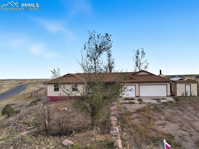 1994 E Akholt Lane, Pueblo, CO 81007