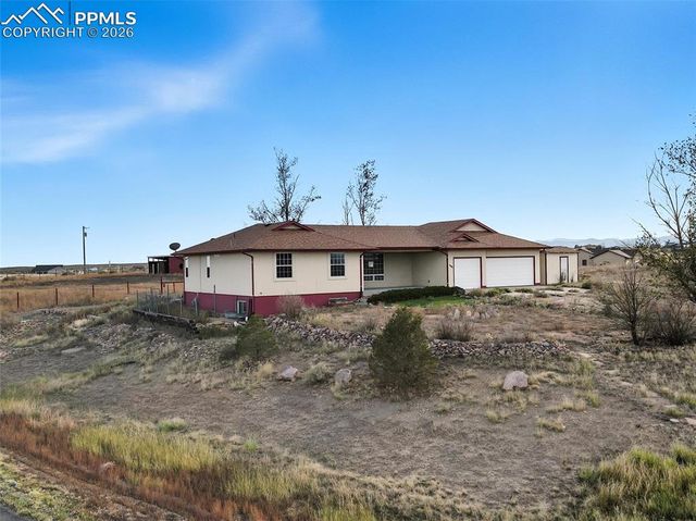 1994 E Akholt Lane, Pueblo, CO 81007