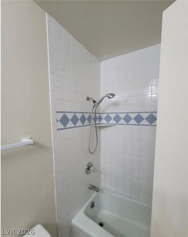 1673 Caliente Court, Las Vegas, NV 89119
